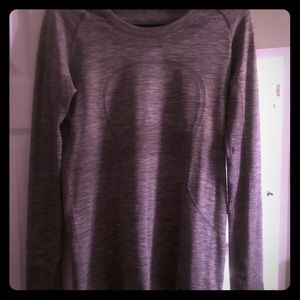 Long sleeve running shirt